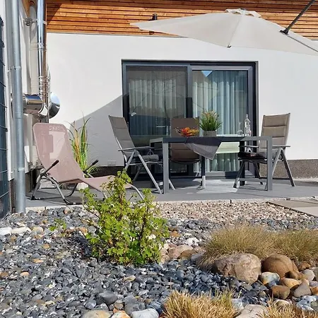Haus Meeresleuchten Mit Sauna- Und Erlebnisbadnutzung Зеллин
