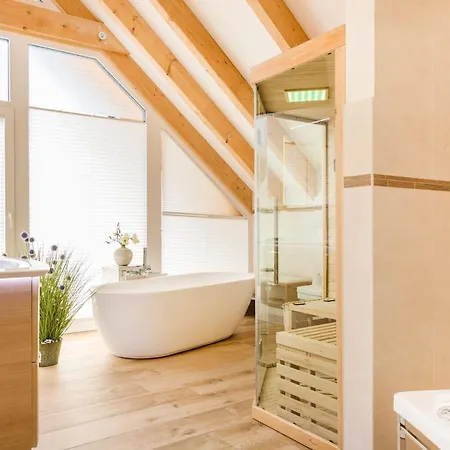 Haus Meeresleuchten Mit Sauna- Und Erlebnisbadnutzung * Sellin