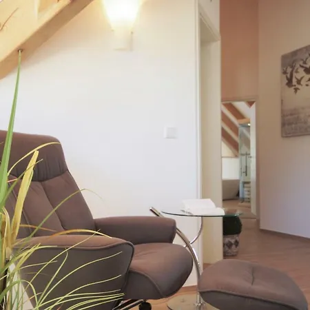 Haus Meeresleuchten Mit Sauna- Und Erlebnisbadnutzung Апартаменты *