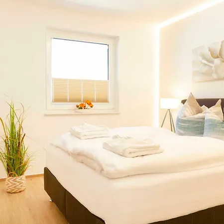 Haus Meeresleuchten Mit Sauna- Und Erlebnisbadnutzung * Зеллин