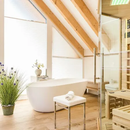 Haus Meeresleuchten Mit Sauna- Und Erlebnisbadnutzung Apartman Sellin