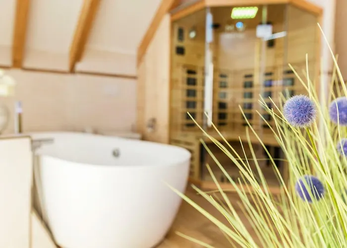 Haus Meeresleuchten Mit Sauna- Und Erlebnisbadnutzung