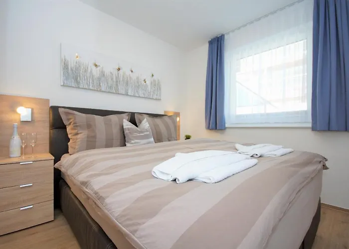 Haus Meeresleuchten Mit Sauna- Und Erlebnisbadnutzung Apartman Sellin