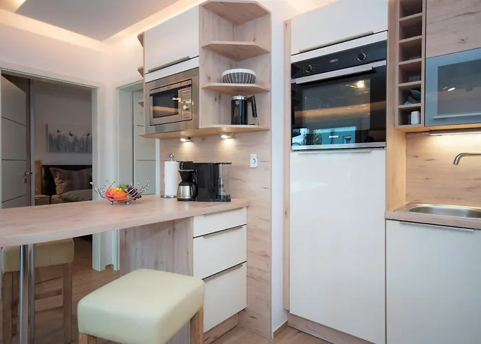 Haus Meeresleuchten Mit Sauna- Und Erlebnisbadnutzung Apartman